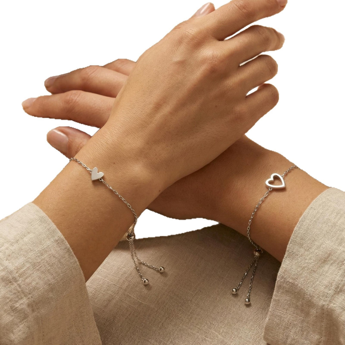 Amara Two Hearts Mother Daughter Bracelet Set