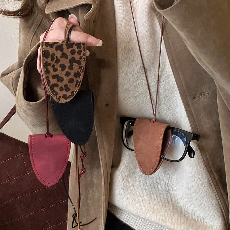 Coraline | Glasses Chain Pouch