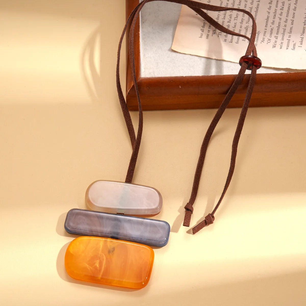 Florence Acrylic Pendant Necklace