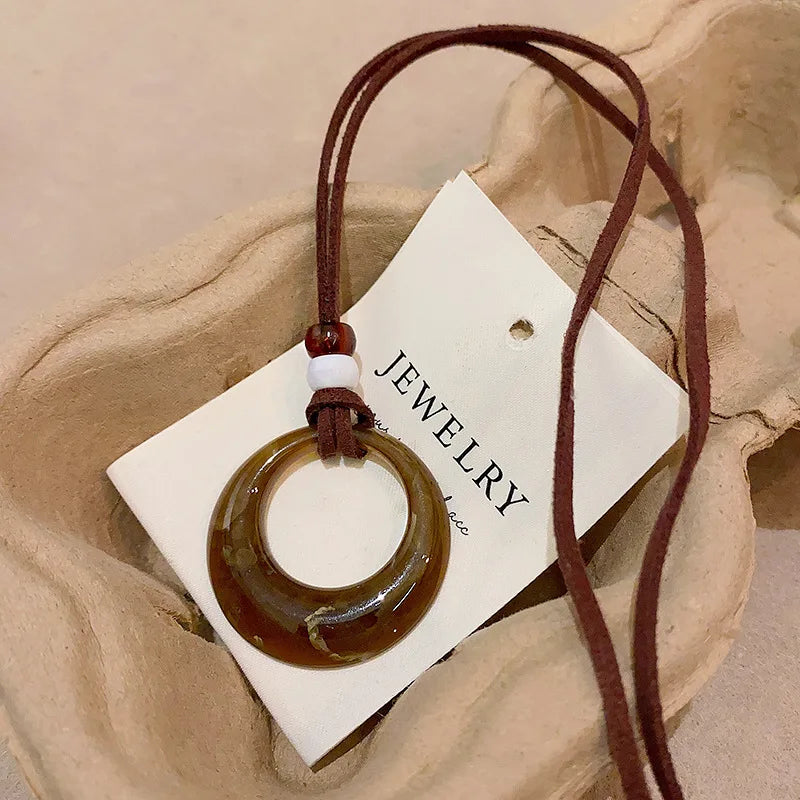 Edith Hollow Resin Necklace