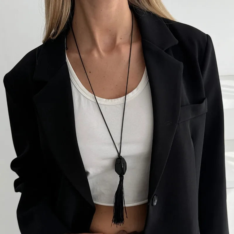 Doris Resin Tassel Necklace