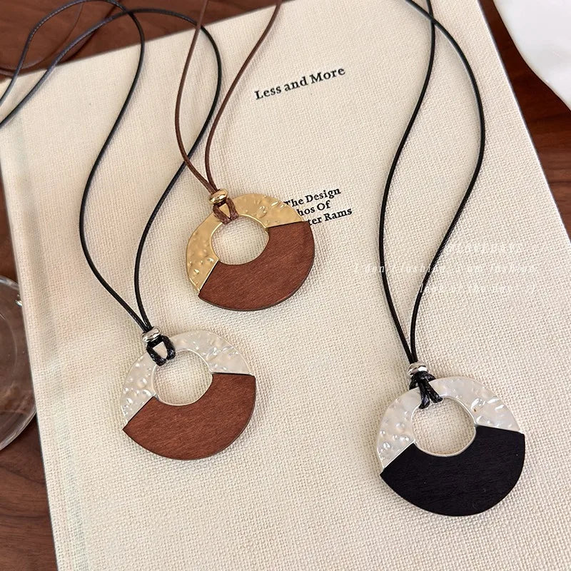 Clara Spliced Wood Ring Necklace