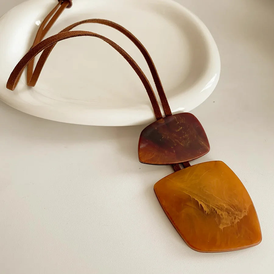 Florence Acrylic Pendant Necklace