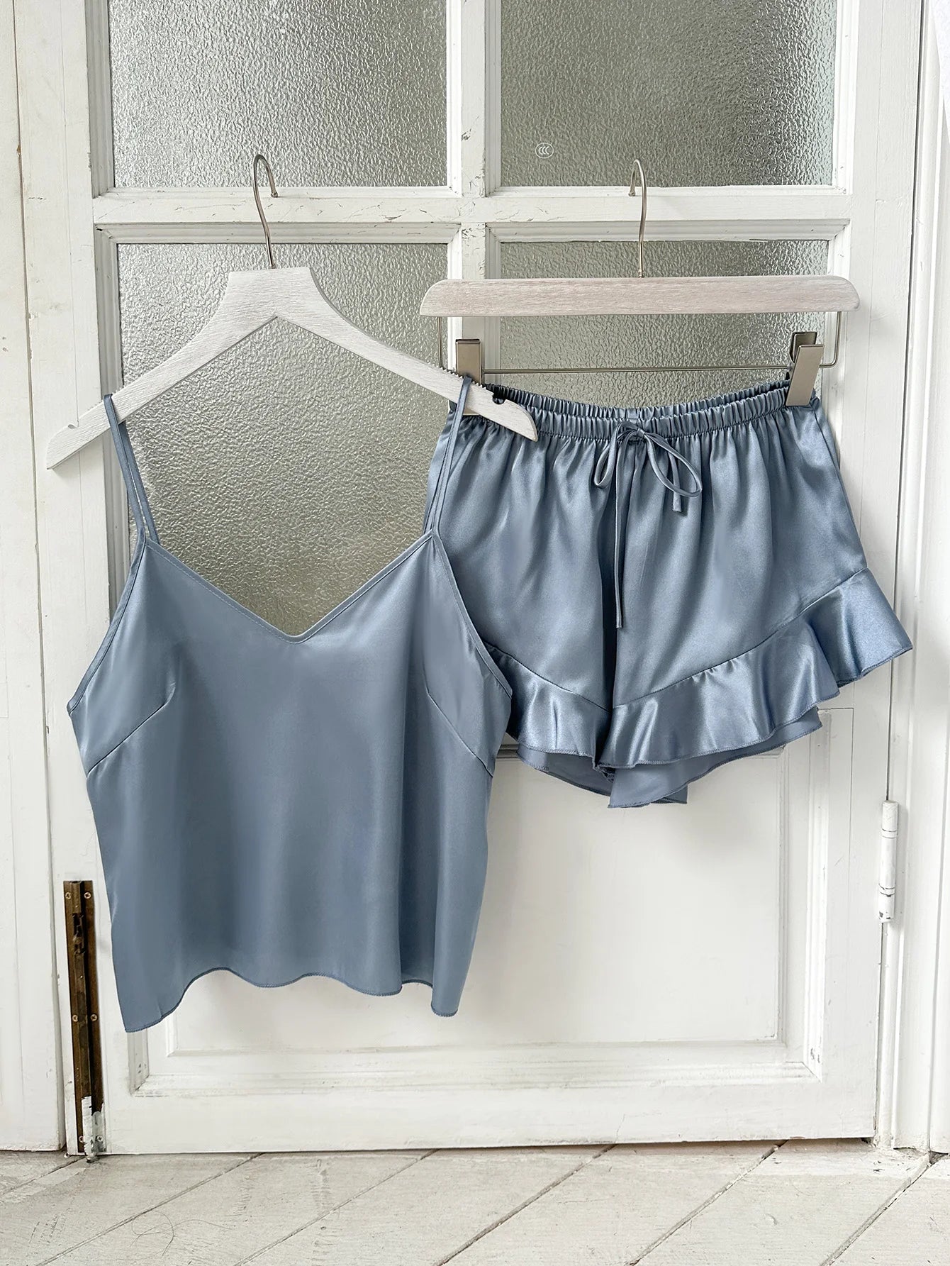 Summer Women's Satin Pajamas Loose Casual V-Neck Top With Ruffled Shorts Thin Home Wear