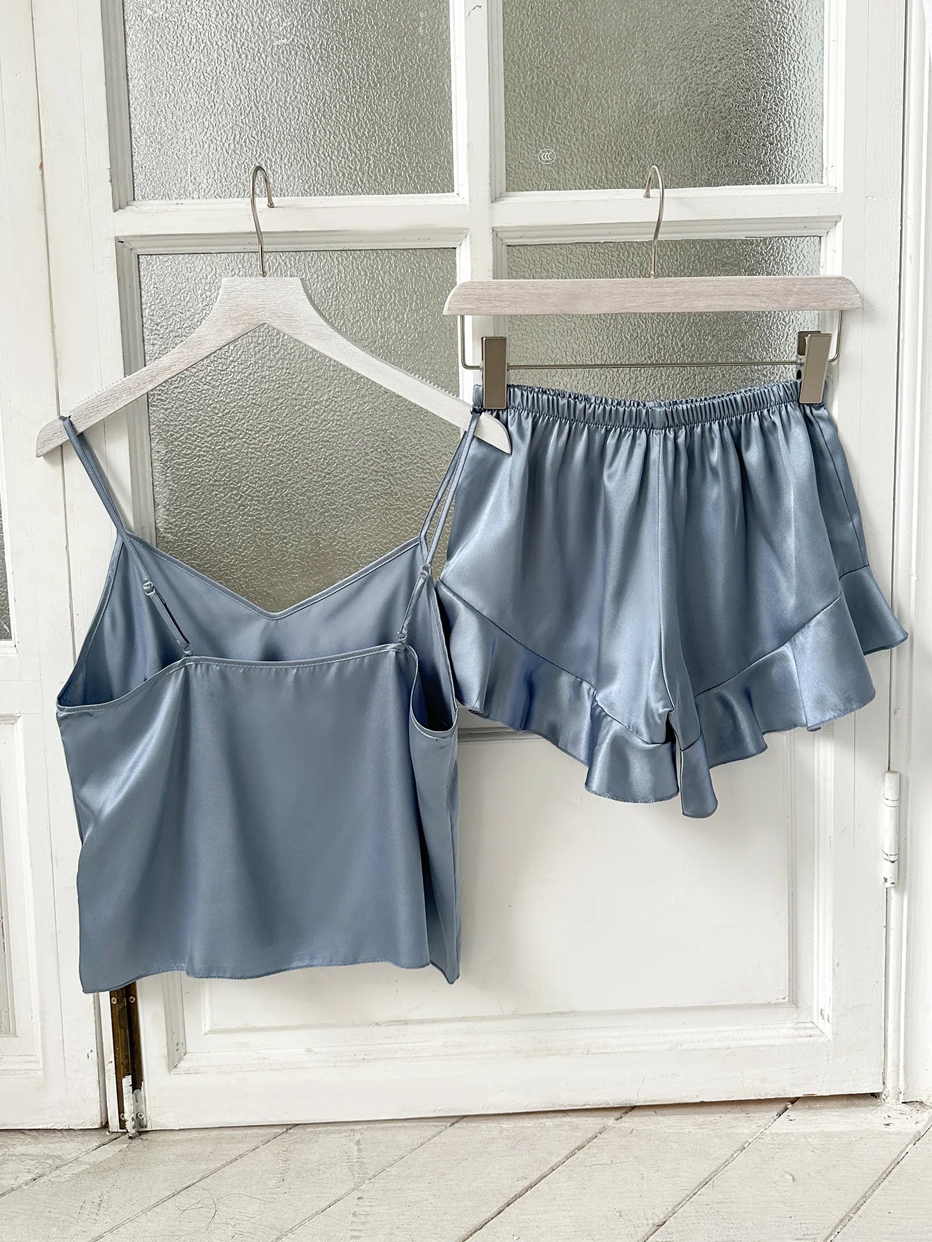 Summer Women's Satin Pajamas Loose Casual V-Neck Top With Ruffled Shorts Thin Home Wear