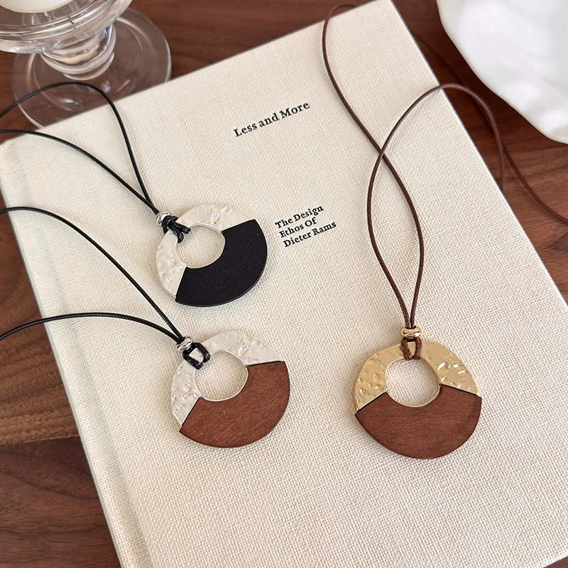 Clara Spliced Wood Ring Necklace