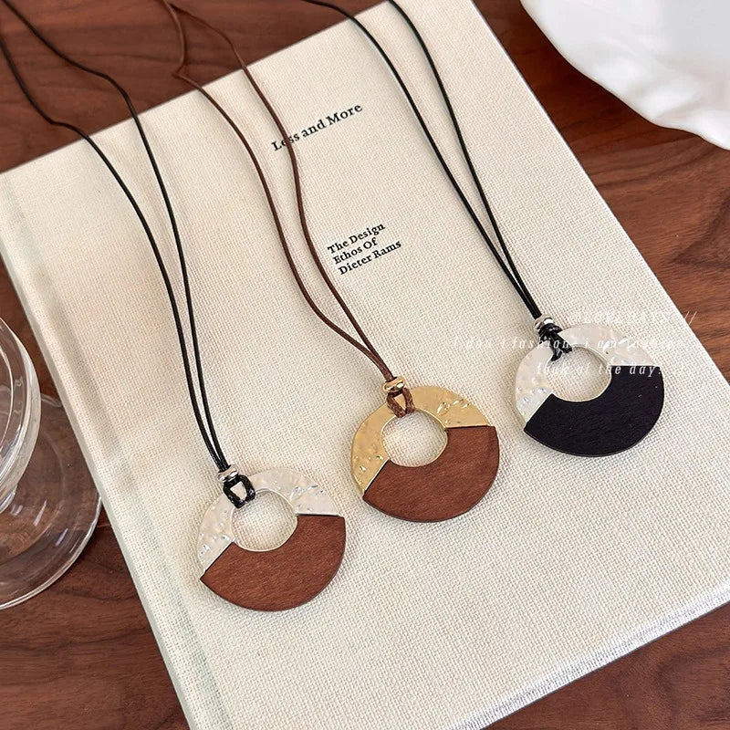 Clara Spliced Wood Ring Necklace